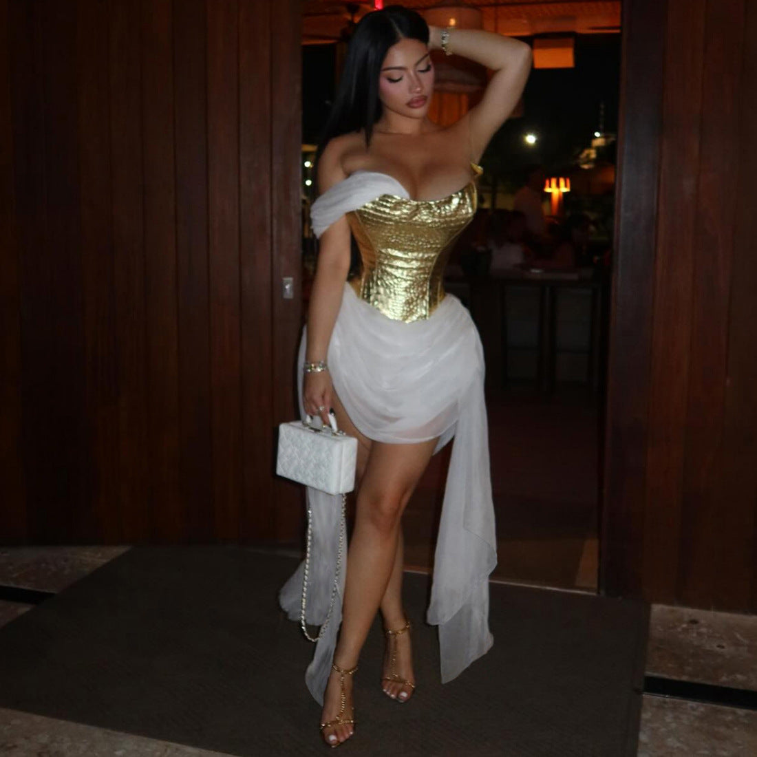 Cocktail Golden Bright Surface Mesh Stitching Ribbon Dress