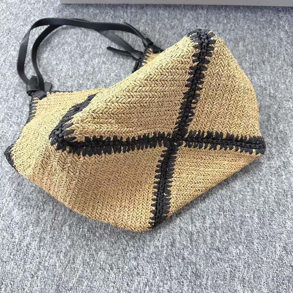 Causal Diagonal Stripe Straw Bag